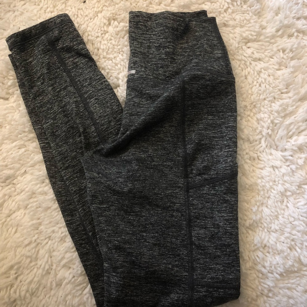 aerie high waisted leggings in grey